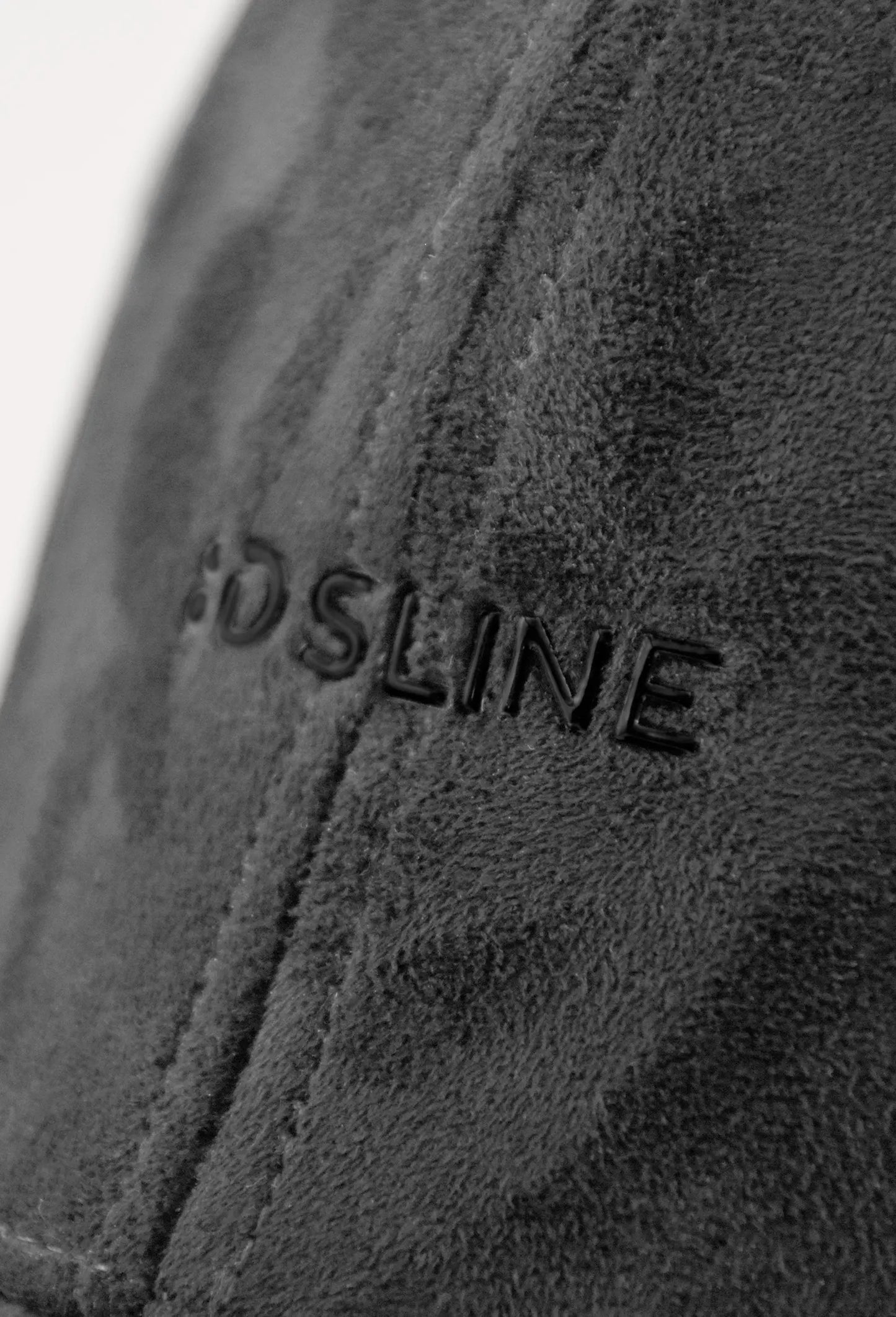 DSL-022 Anthracite Full Suede / Mat Black